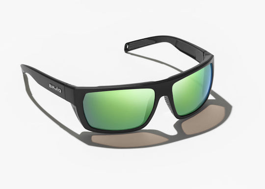 Bajio Palometa: Black Matte Frame / Green Mirror Glass / Medium