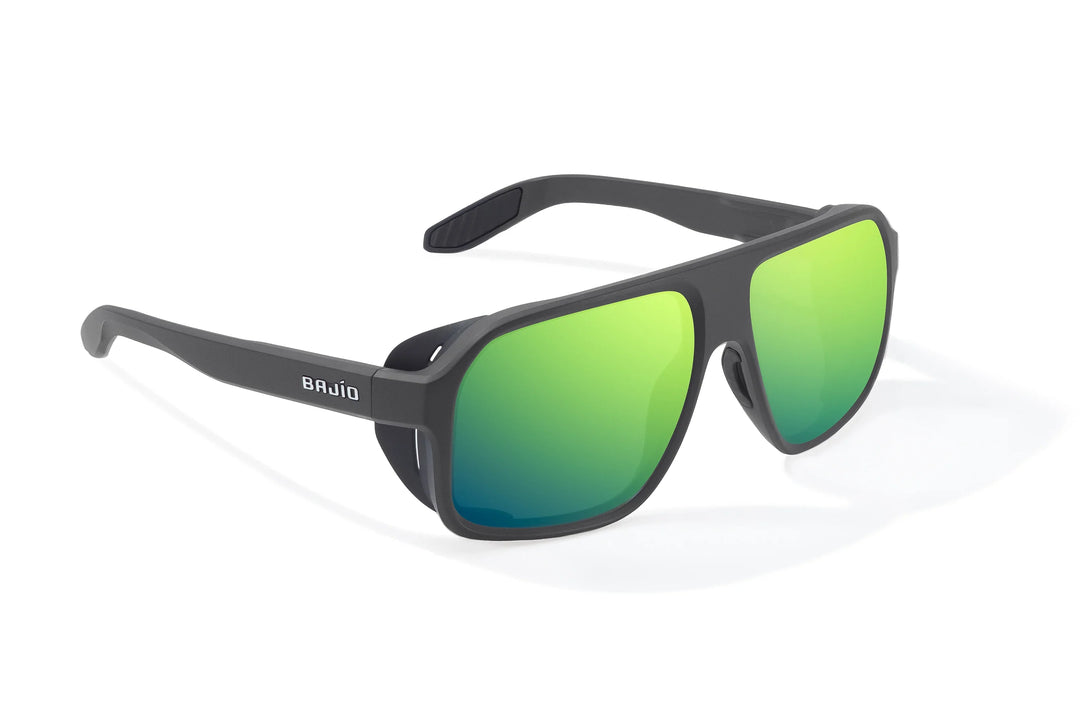Bajio Cocho: Graphite Black Matte Frame / Green Mirror Poly / XLarge